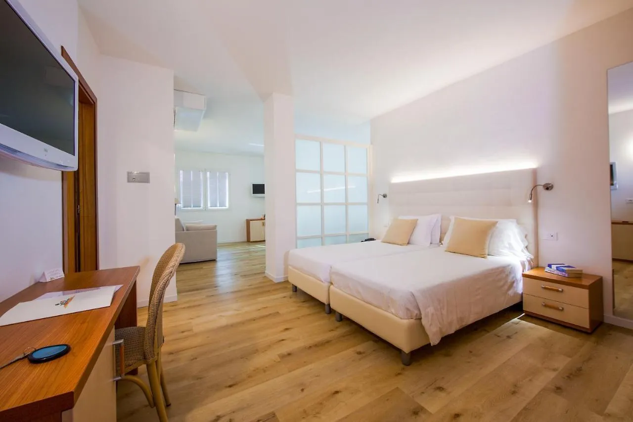 Hotel Bauer & Sporting Τζεσόλο Λίντο