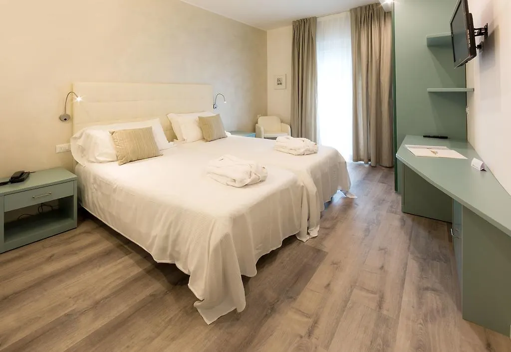 Hotel Bauer & Sporting Τζεσόλο Λίντο 4*,  Ιταλία